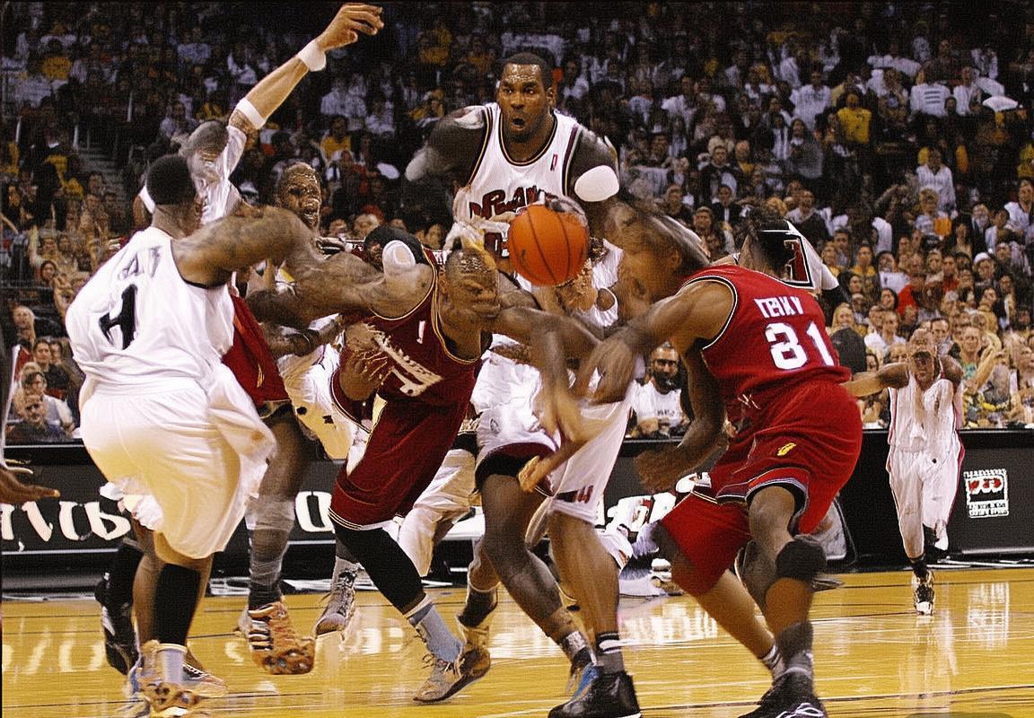 2006年NBA总决赛：勒布朗与韦德巅峰对决回顾(图1)