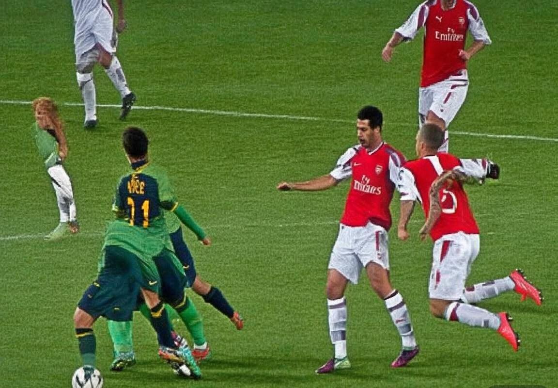 2011欧冠巴阿巅峰对决：足球智慧与争议瞬间(图4)